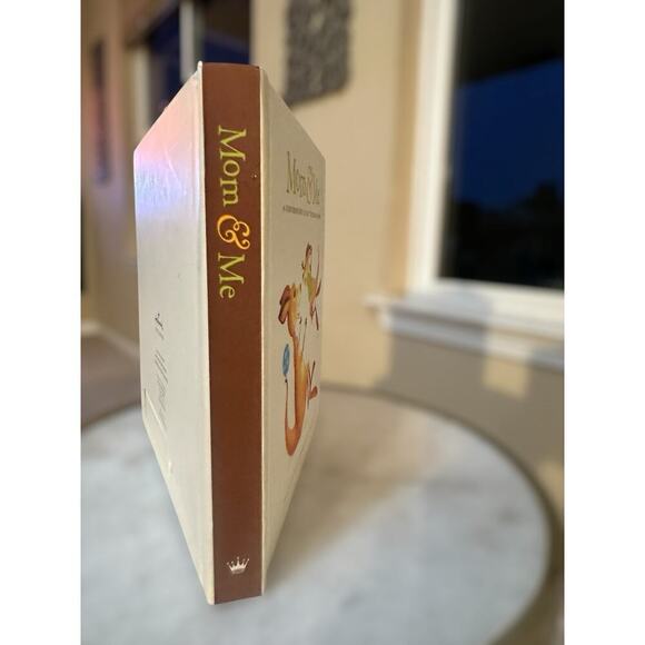 Mom and Me: Conversations to Keep Recordable Storybook - Picture 2 of 10